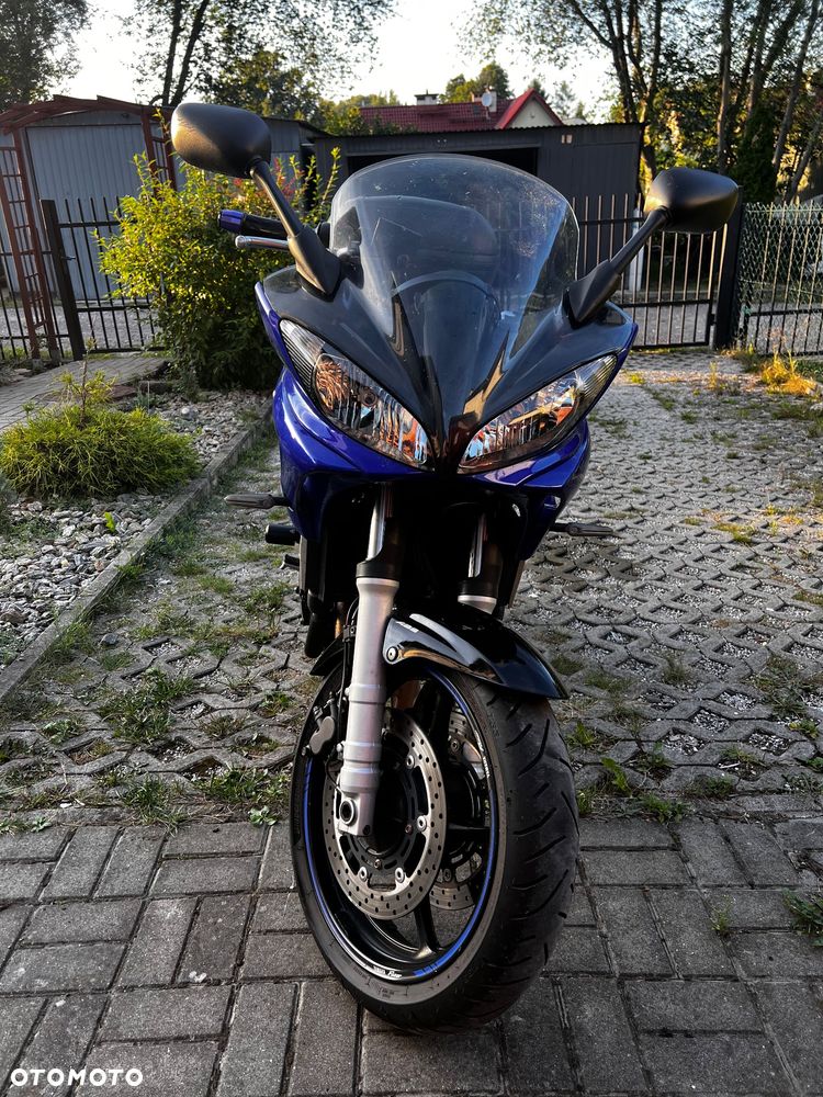 Yamaha FZ6 - 4