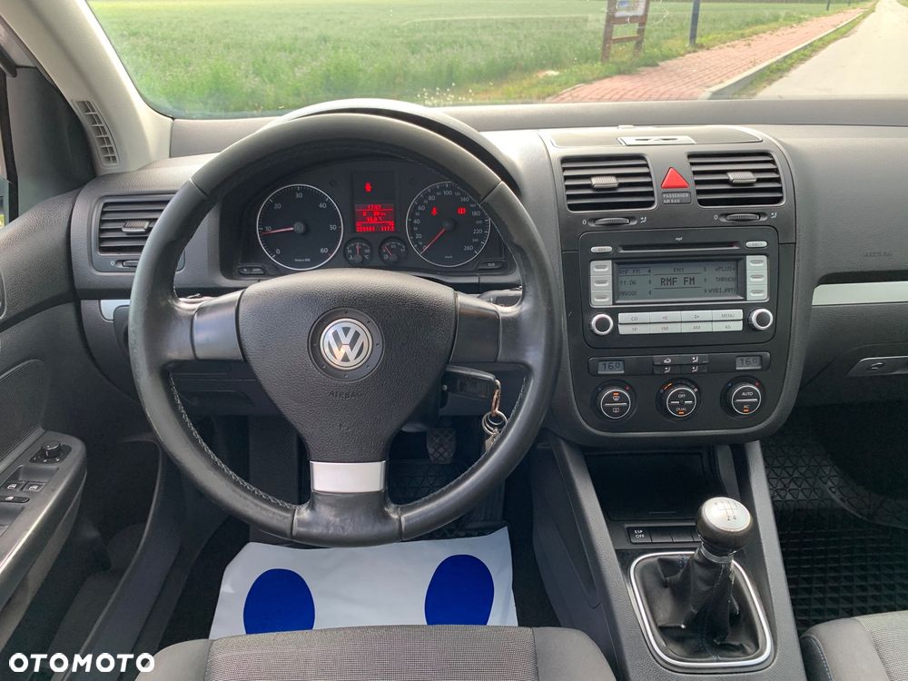 Volkswagen Golf 1.9 TDI Tour Edition - 17