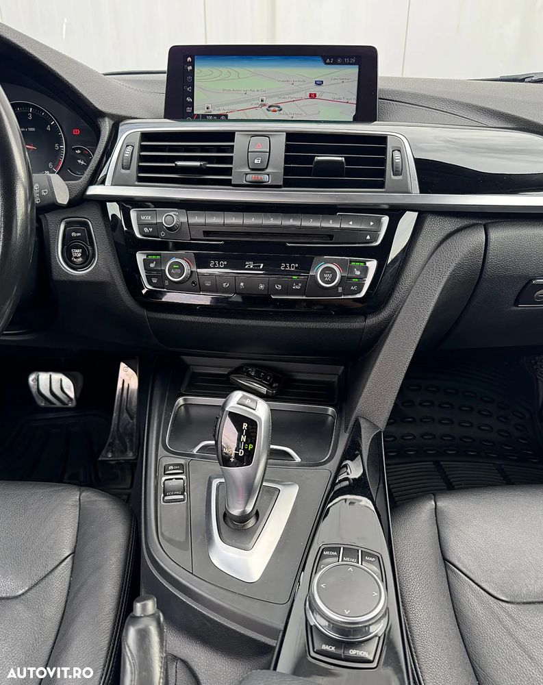 BMW Seria 3 318d Touring Aut. Luxury Line - 18