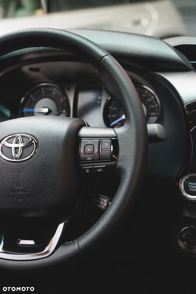 Toyota Hilux 2.8 D-4D Double Cab Invincible 4x4 - 15