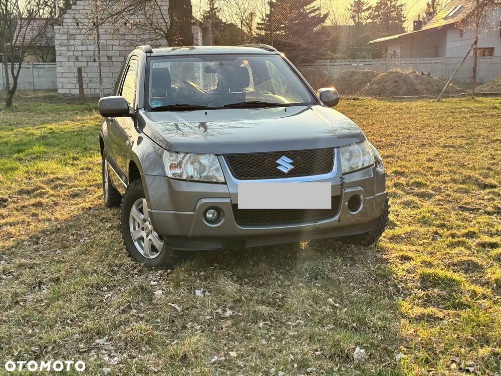 Suzuki Grand Vitara - 3