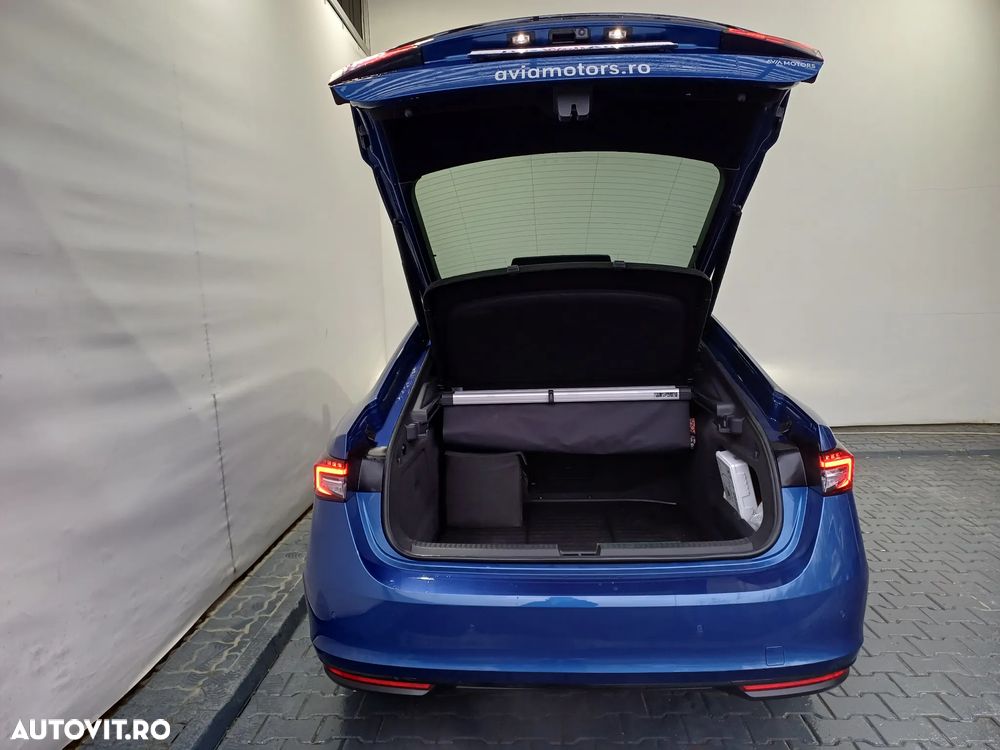 Skoda Superb 2.0 TDI 193 CP 4x4 DSG Sportline - 35