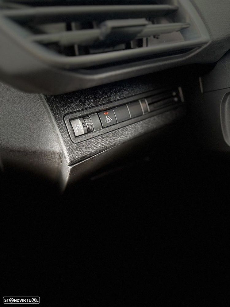 Peugeot 3008 1.5 BlueHDi Active Pack - 45