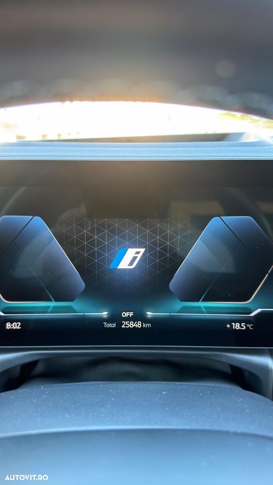 BMW i4 - 8