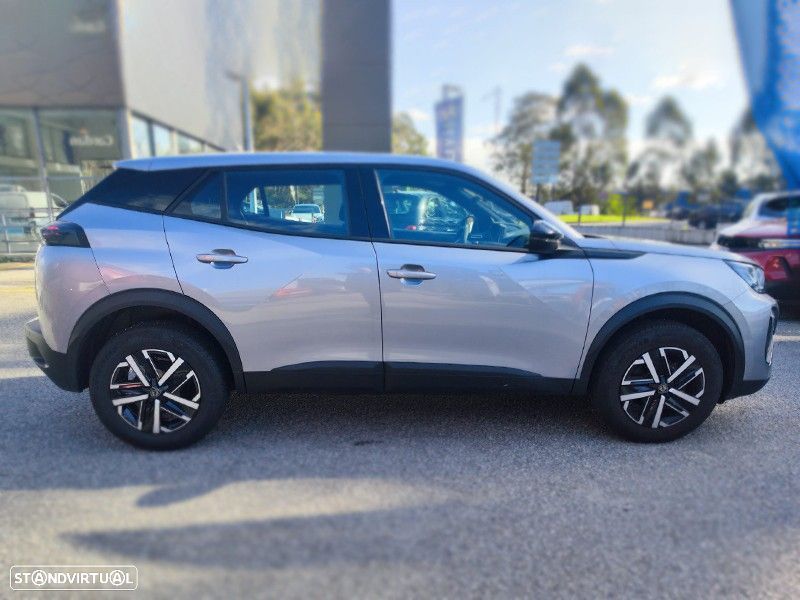 Peugeot 2008 1.2 PureTech Style - 4