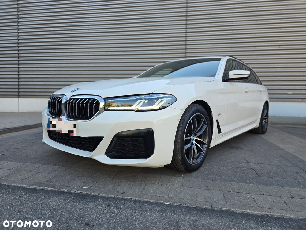 BMW Seria 5 520d xDrive MHEV M Sport sport - 5