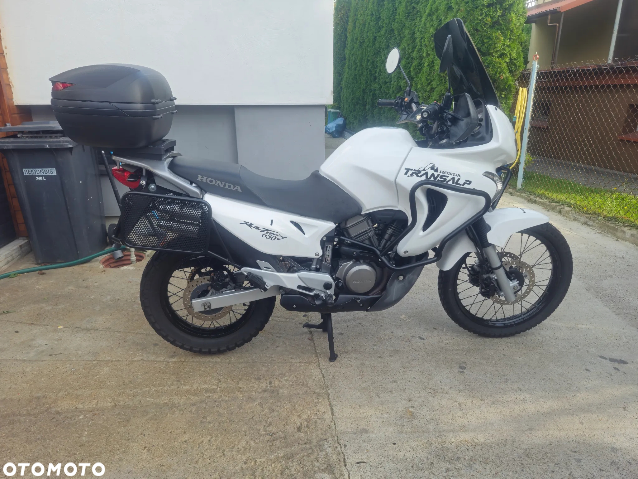 Honda XL