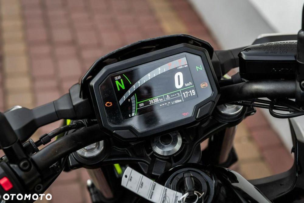 Kawasaki Z 650 - 8