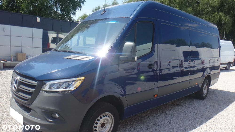 Mercedes-Benz Sprinter - 3