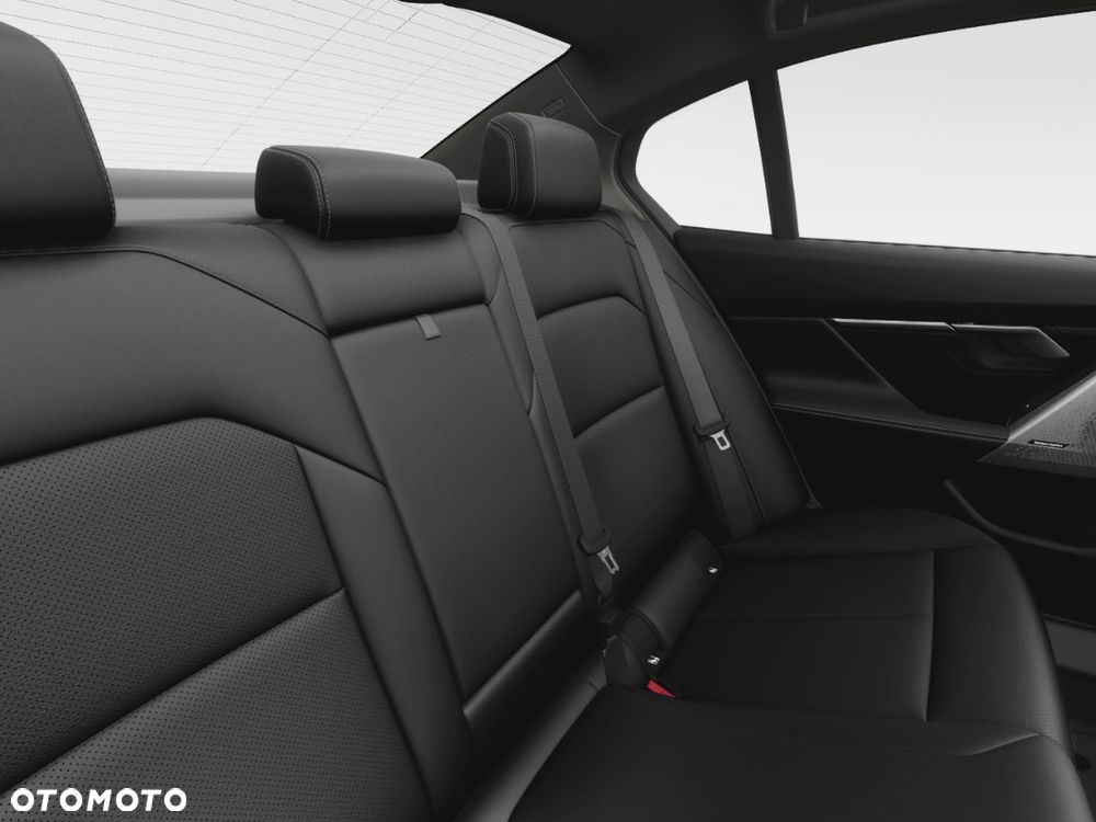 BMW Seria 5 - 16