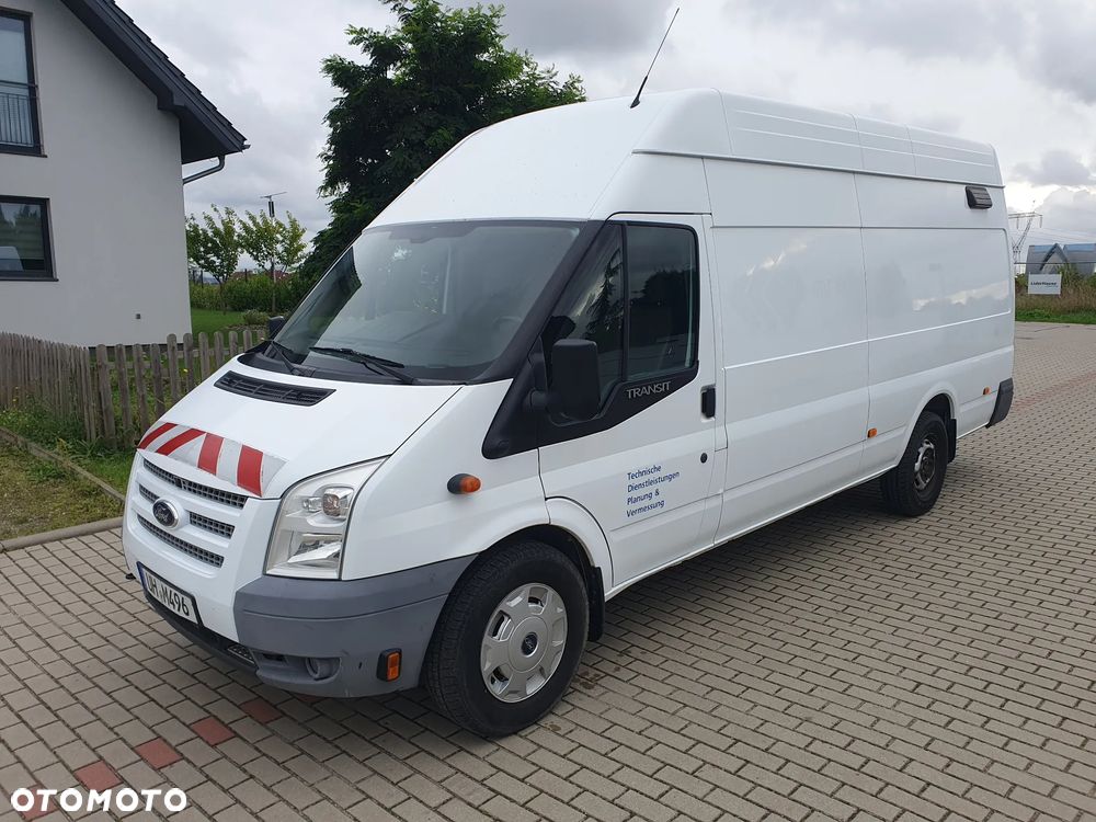 Ford Transit - 1