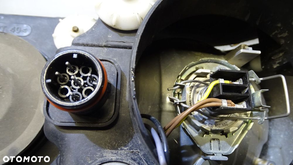 GP - LAMPA PRAWA PRZEDNIA DAF 95XF 15426200 - 5
