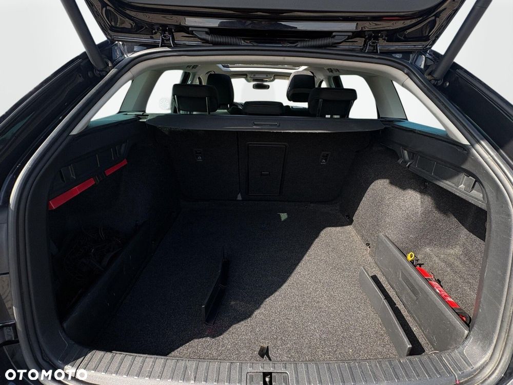 Skoda Octavia 2.0 TDI SCR Style DSG - 21