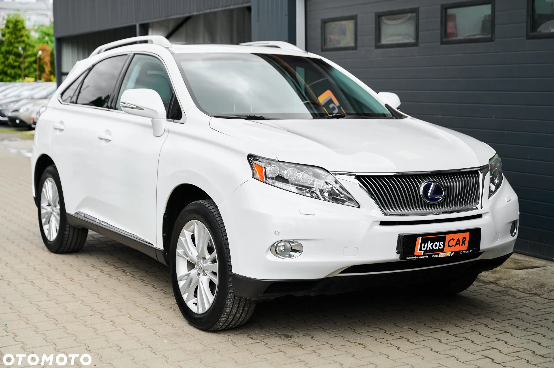 Lexus RX 450h Prestige - 40