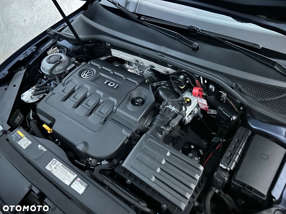 Volkswagen Passat 2.0 TDI BMT Highline DSG - 14