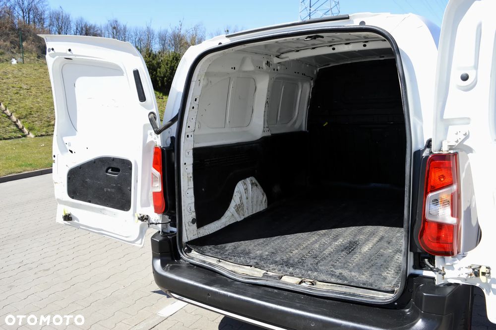 Citroën Berlingo L2H2 MAXI DŁUGI LONG Faktura VAT-23% - 32