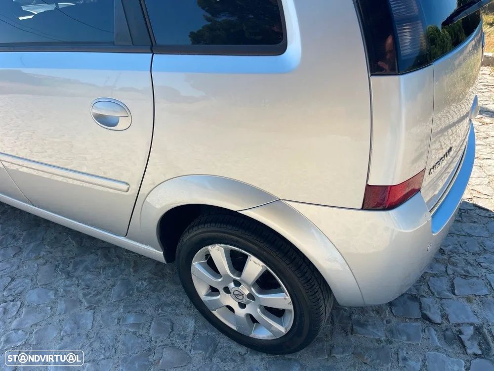 Opel Meriva 1.3 CDTI Cosmo - 11