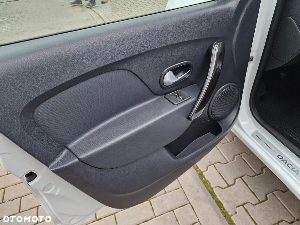 Dacia Sandero 0.9 TCe Laureate S&S - 25