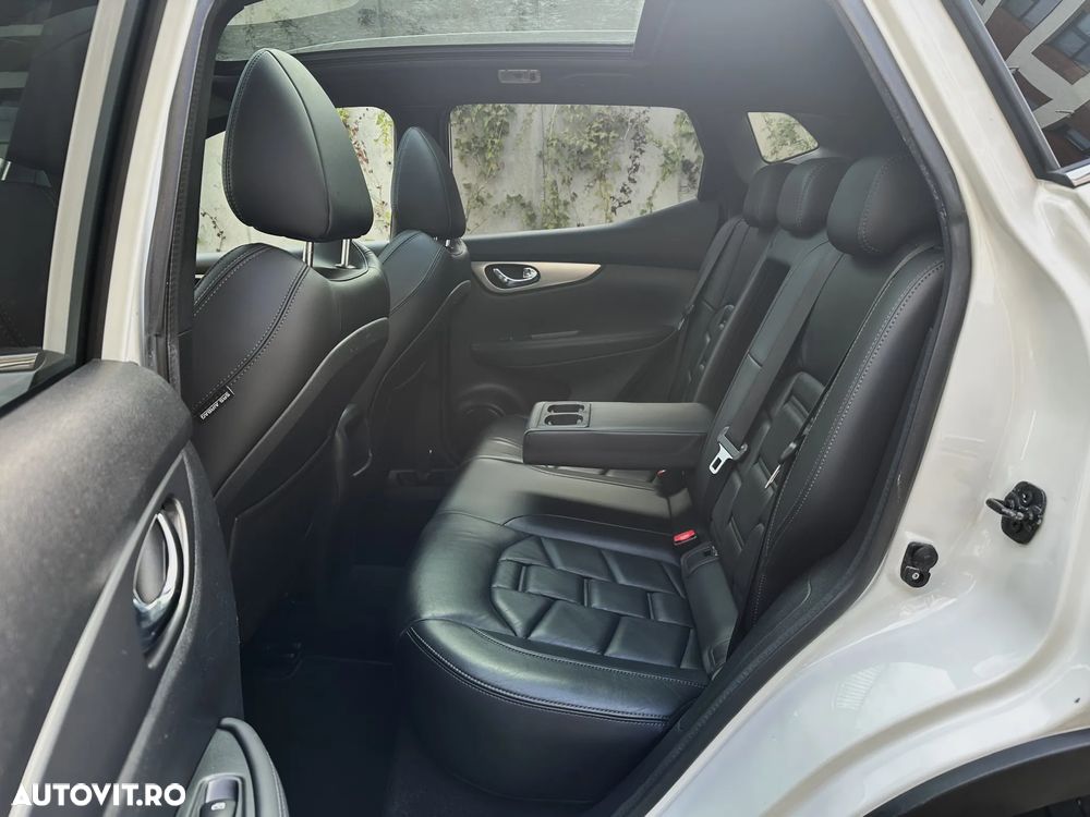 Nissan Qashqai 1.5 DCI TEKNA+ - 8