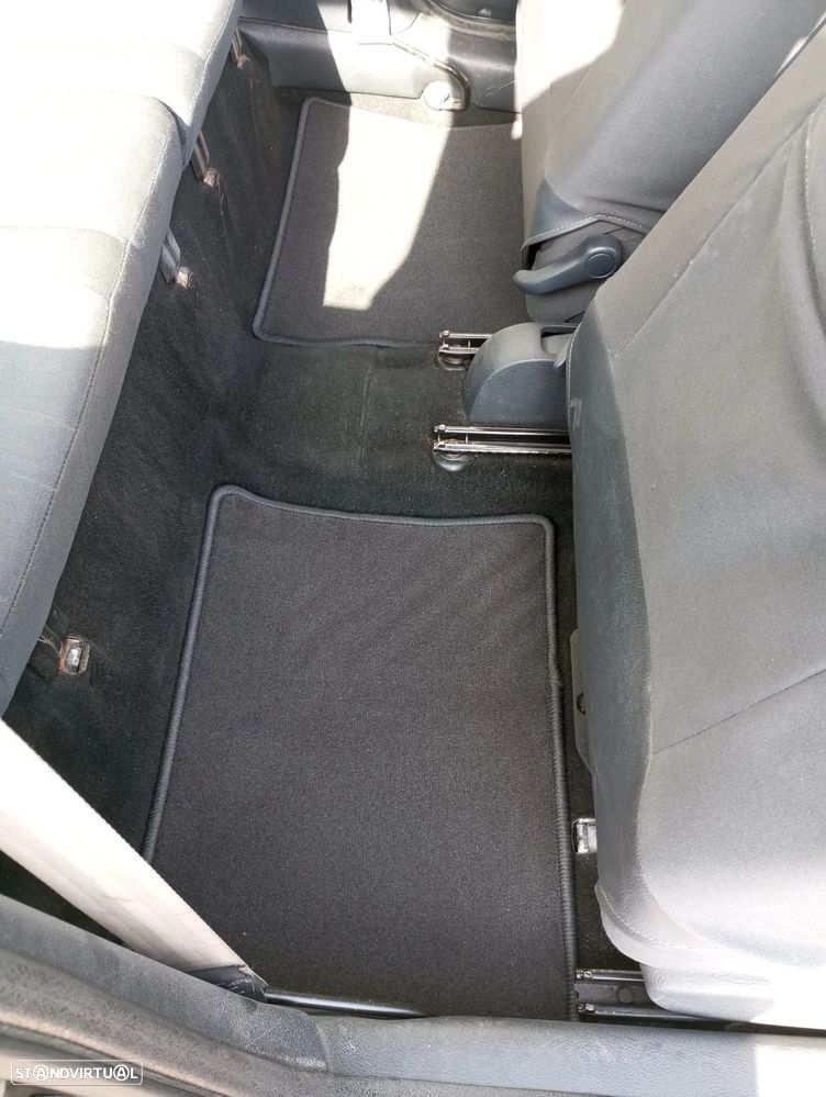 Renault Clio 1.5 dCi Dynamique Luxe - 12