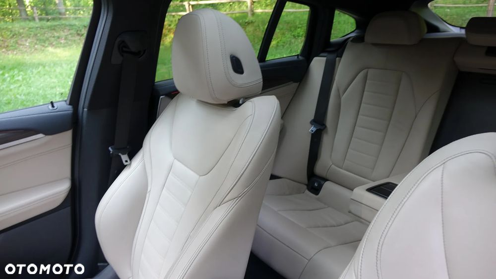 BMW X4 - 18