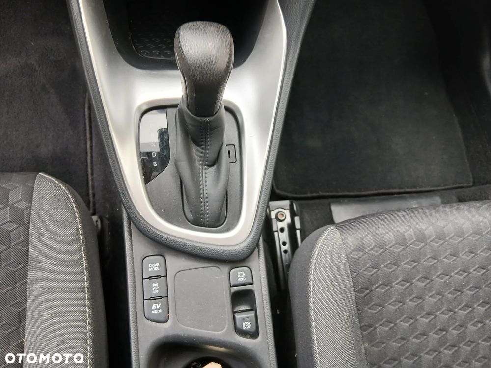 Toyota Yaris - 14