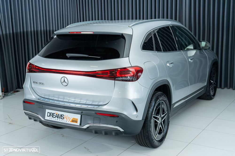 Mercedes-Benz EQA 250 AMG Line - 4