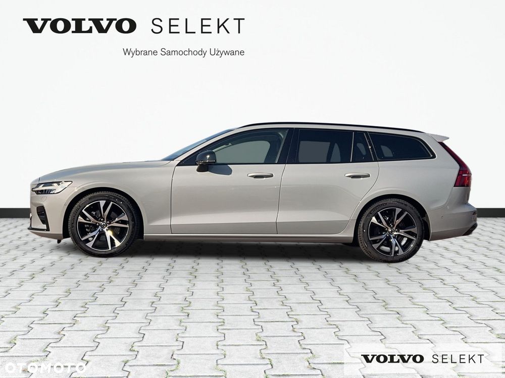 Volvo V60 B4 B Plus Dark - 9
