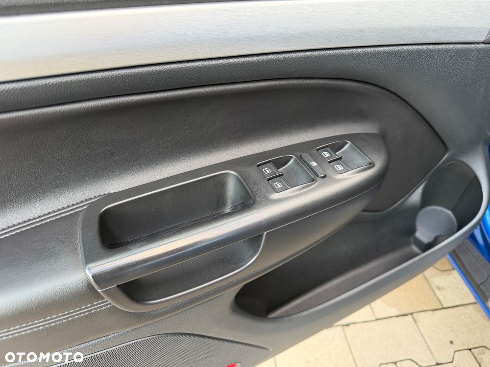 Skoda Octavia 2.0 TSI DSG RS - 22