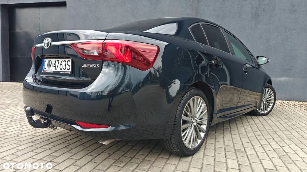 Toyota Avensis 2.0 D-4D Prestige - 21
