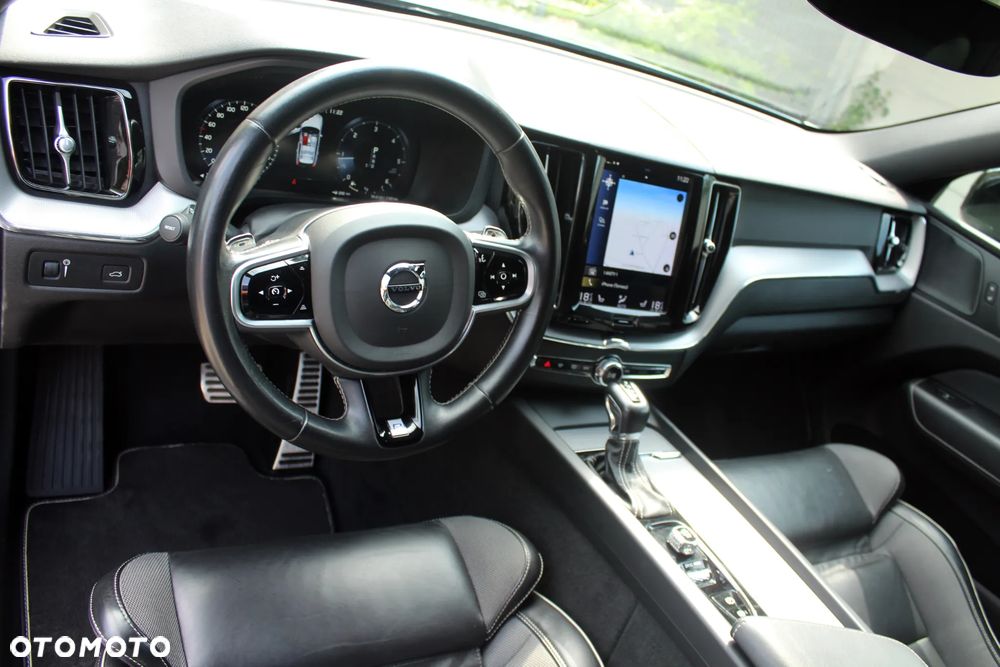 Volvo XC 60 D4 Geartronic RDesign - 12