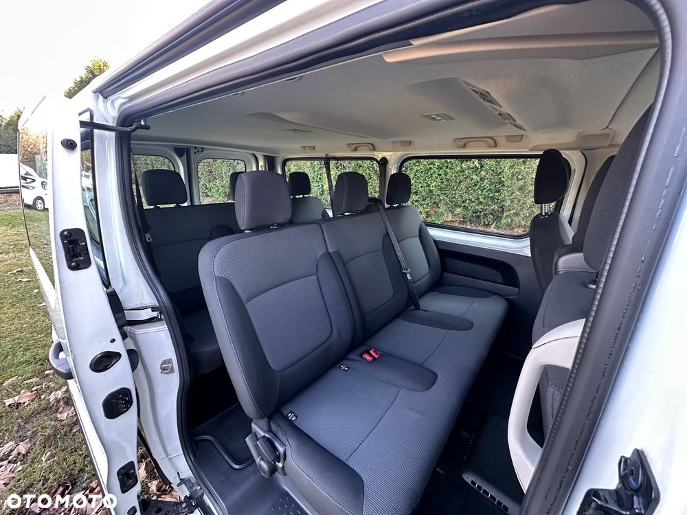 Renault Trafic Grand 2.0 dCi - 9