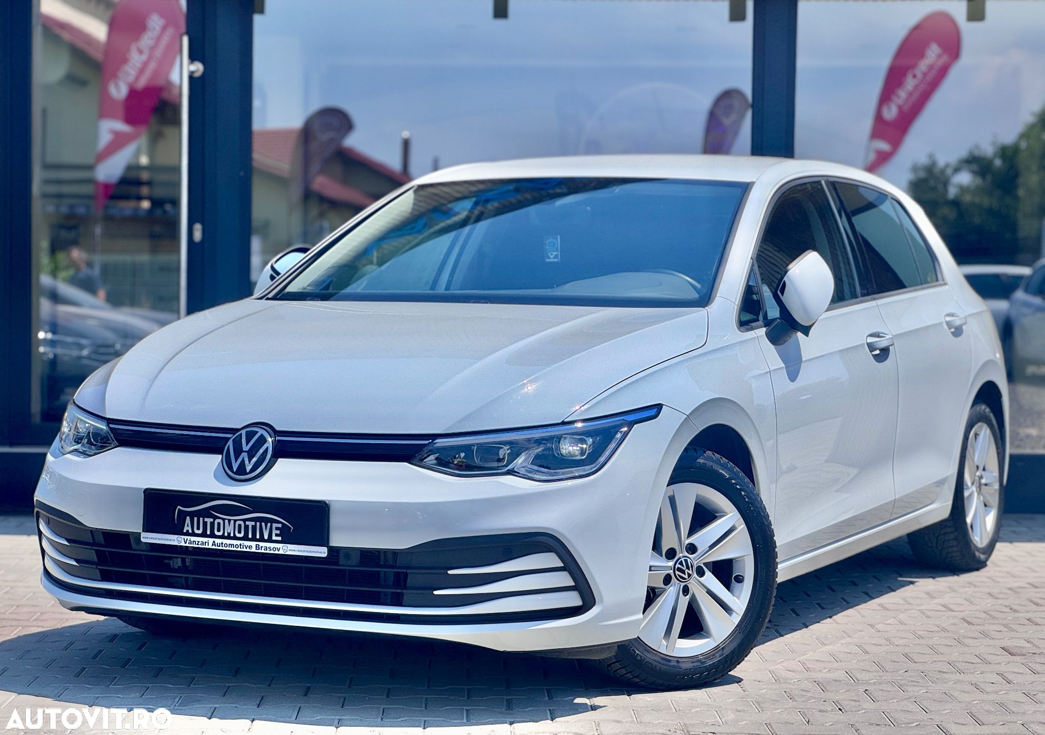 Volkswagen Golf 1.5 eTSI ACT DSG MHEV Style - 1