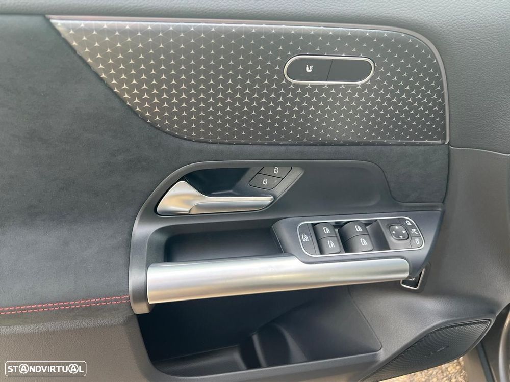 Mercedes-Benz EQA 250+ AMG Line - 11