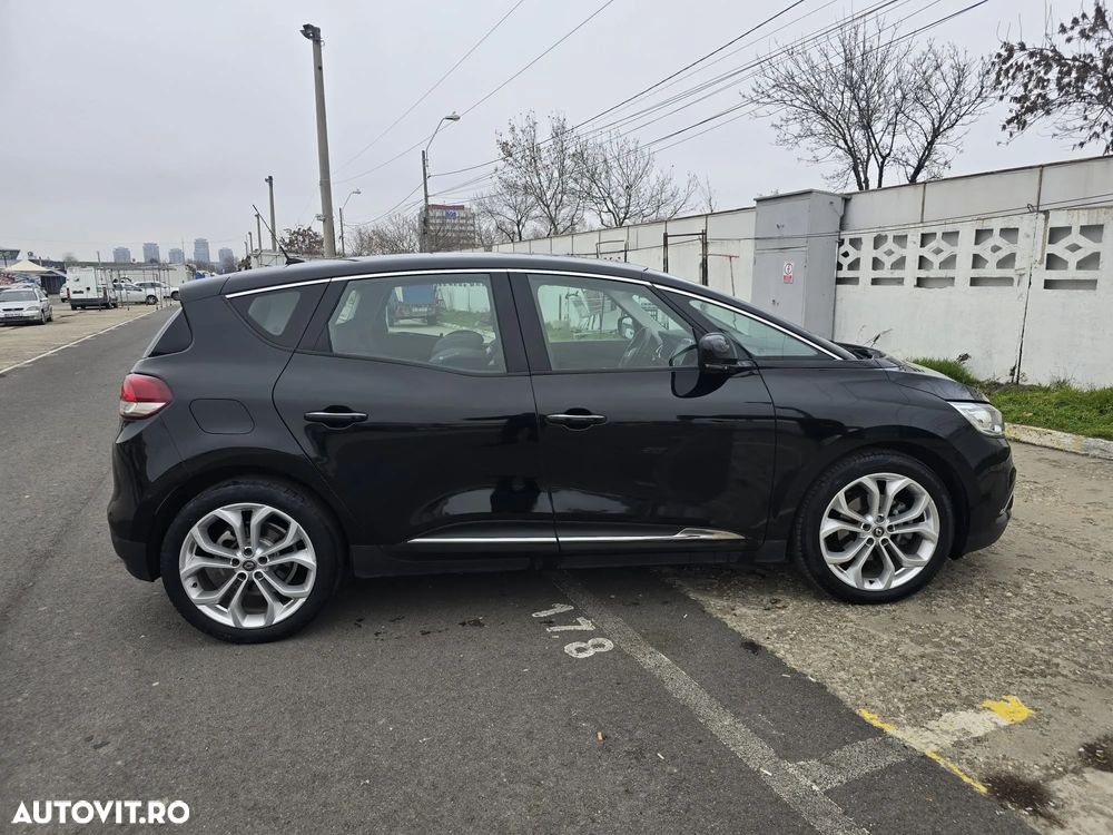 Renault Scenic - 3