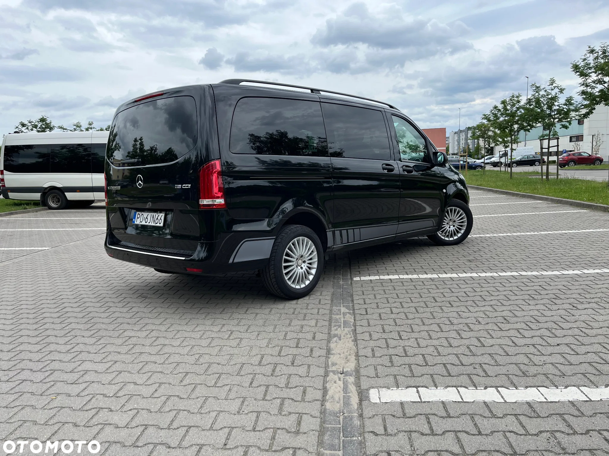 Mercedes-Benz Vito - 11