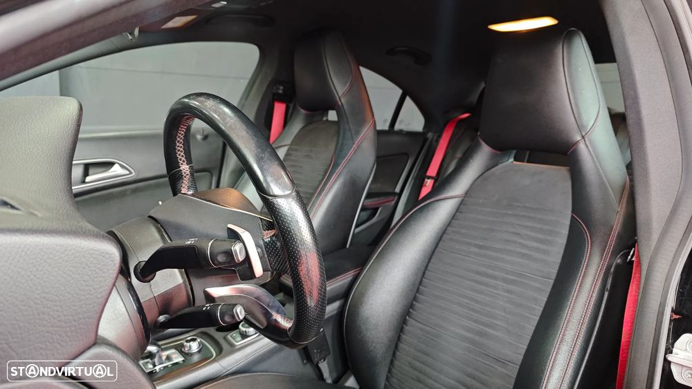 Mercedes-Benz CLA 45 AMG 4Matic Speedshift DCT 7G - 19