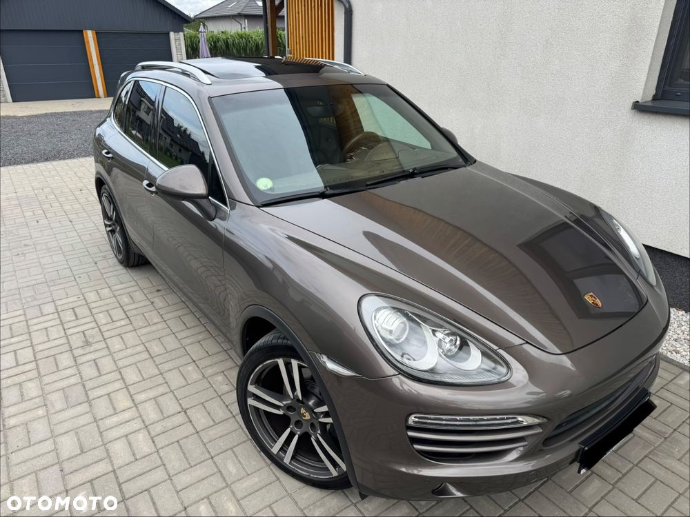 Porsche Cayenne - 6