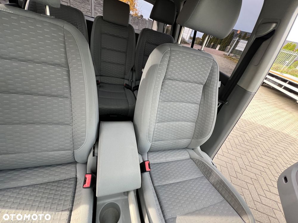 Volkswagen Touran 1.4 TSI Comfortline - 32