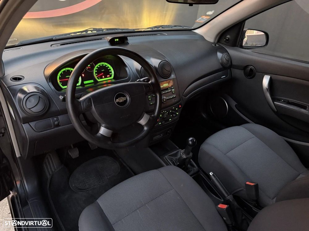 Chevrolet Aveo 1.2 LS - 13