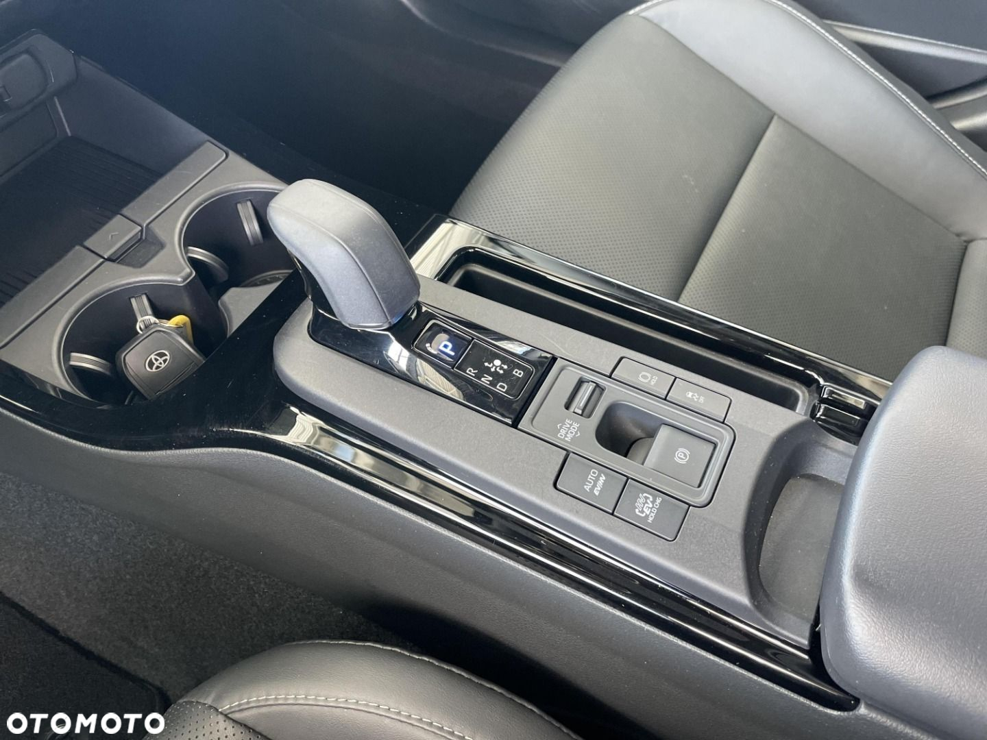 Toyota Prius - 23