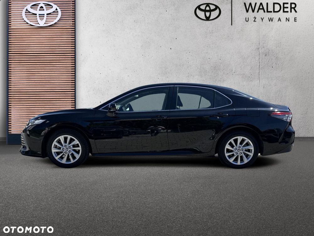 Toyota Camry 2.5 Hybrid Comfort CVT - 2