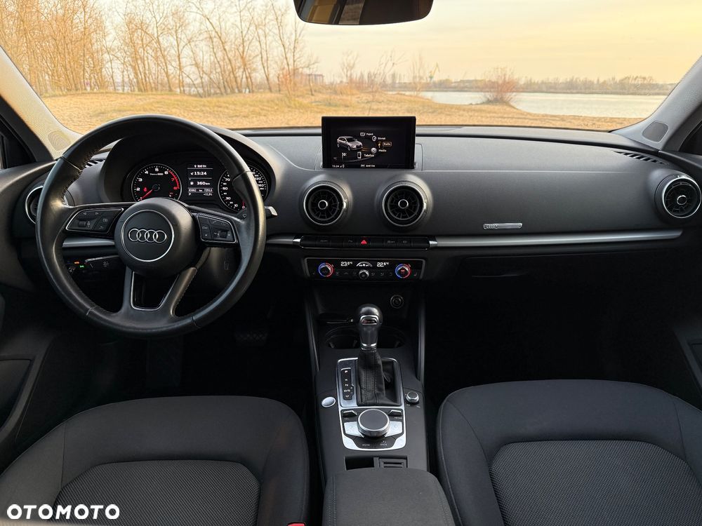 Audi A3 Sportback 35 TFSI S tronic - 5
