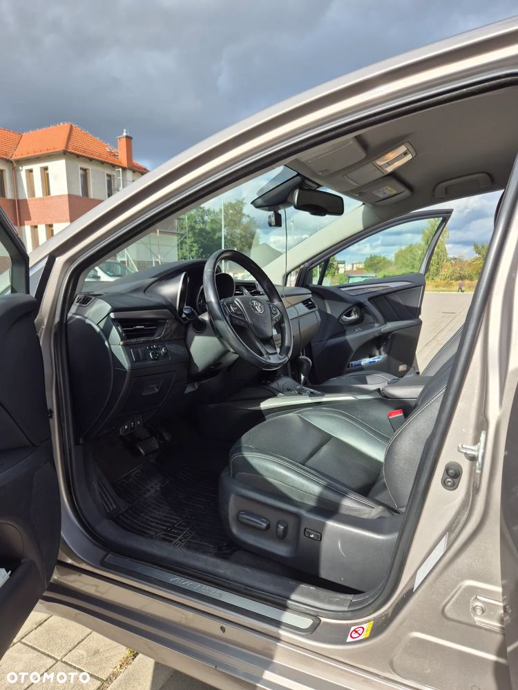 Toyota Avensis 2.0 Prestige MS - 14