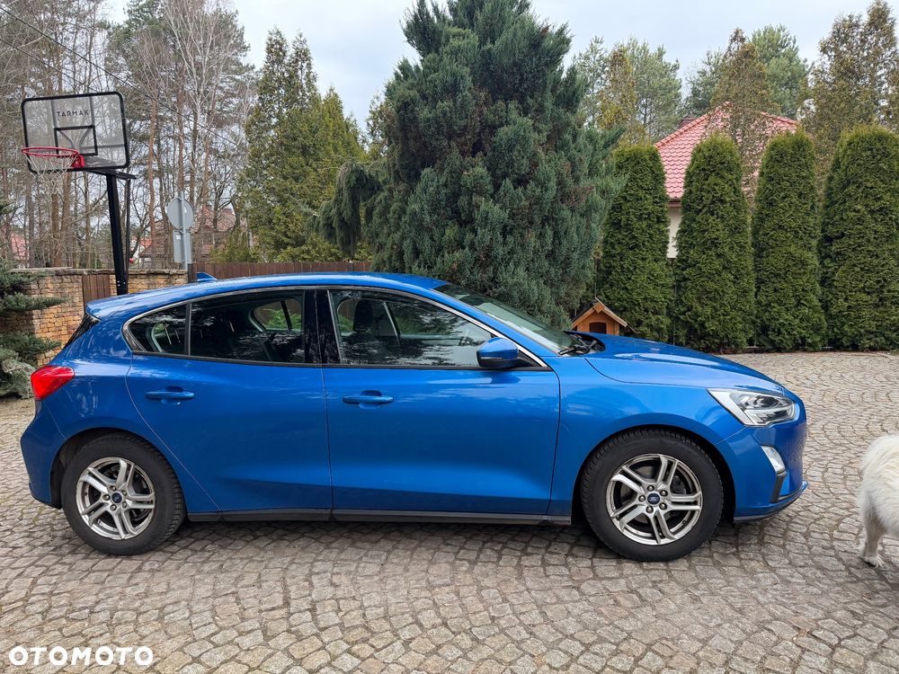 Ford Focus 1.0 EcoBoost Trend Edition - 1