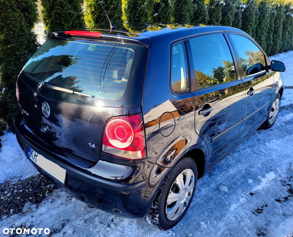 Volkswagen Polo 1.4 16V Highline - 5