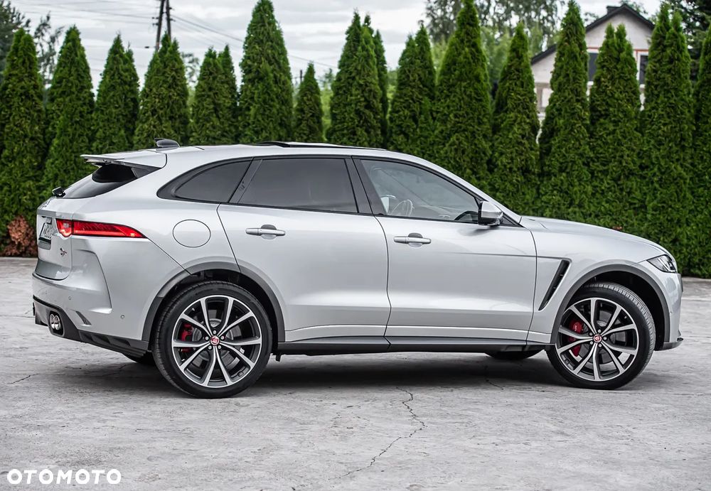 Jaguar F-Pace 5.0 V8 P550 AWD SVR - 14