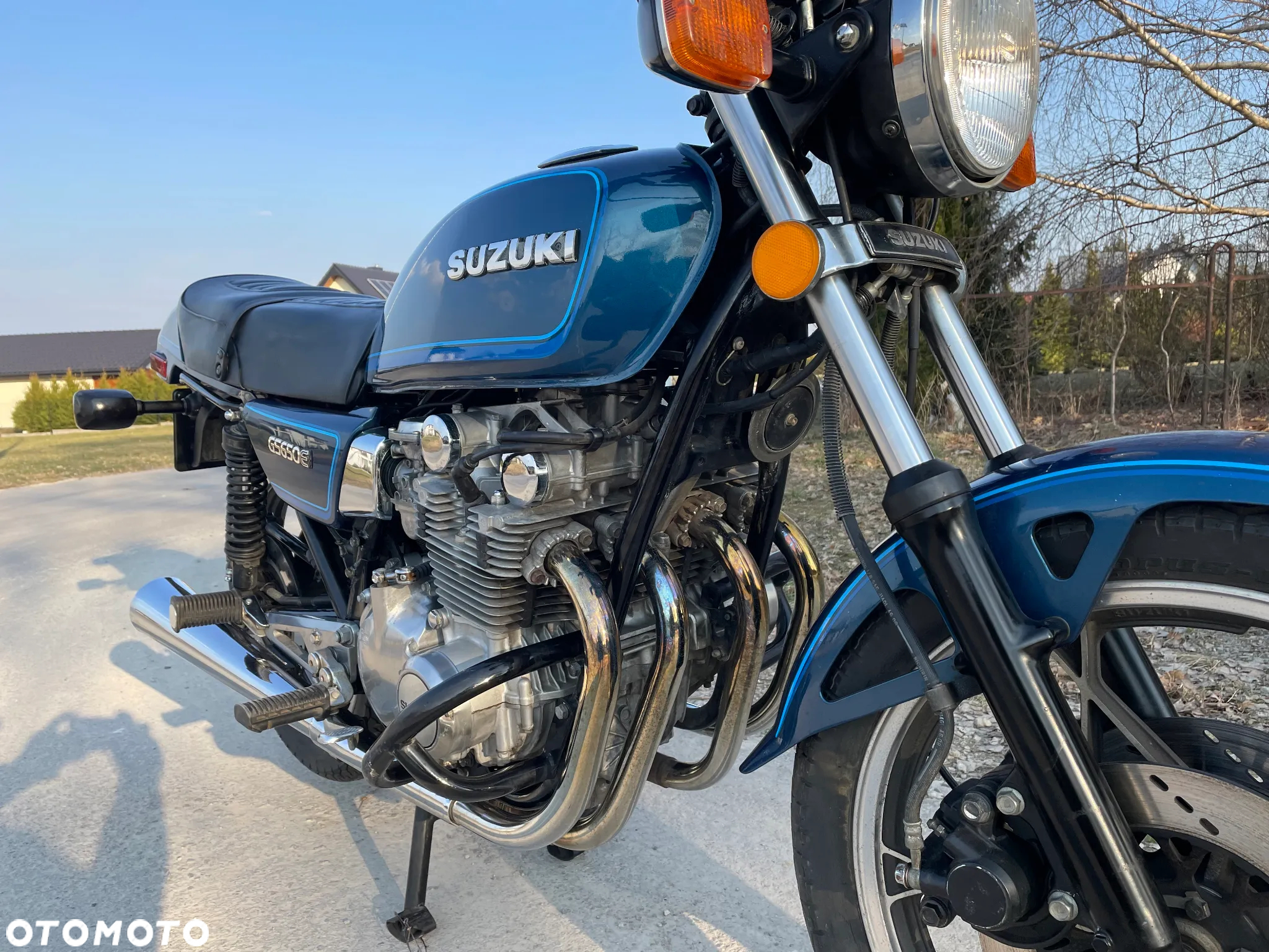 Suzuki GS - 3