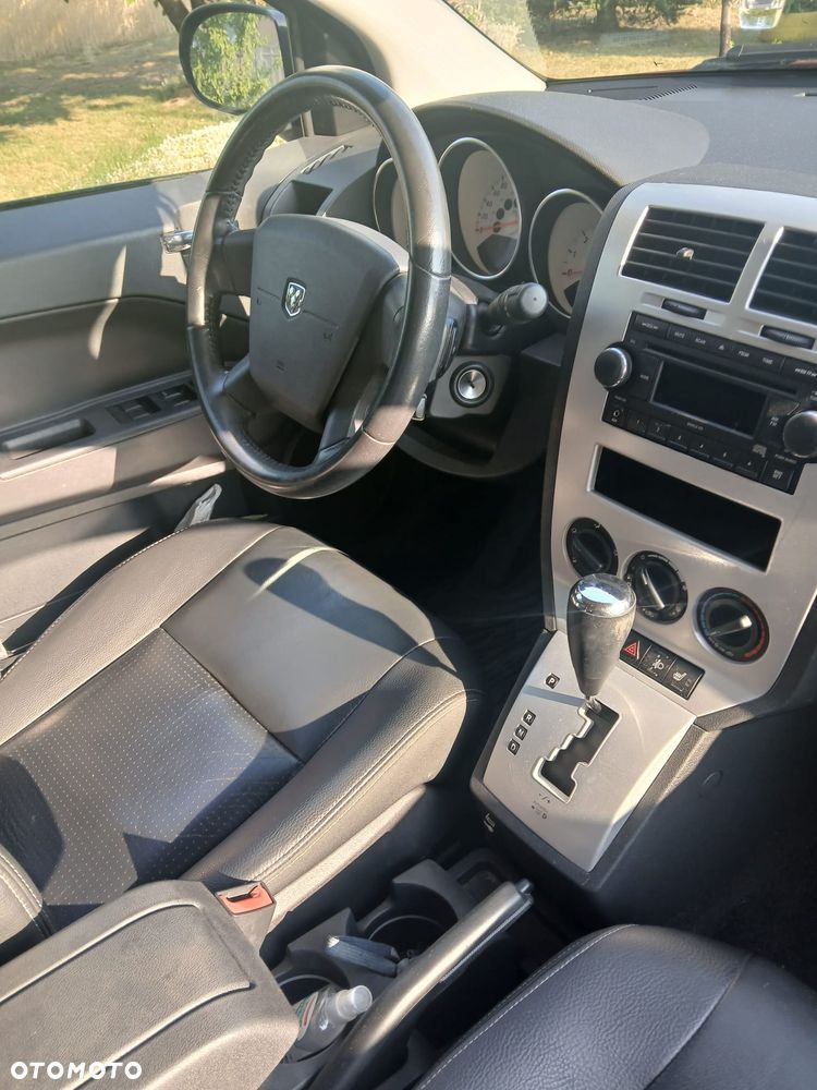 Dodge Caliber 2.0 SXT - 4