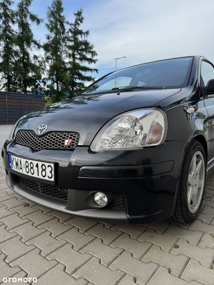 Toyota Yaris - 6